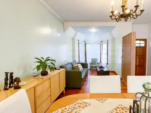 Casa en Venta en Saavedra, USD 350.000