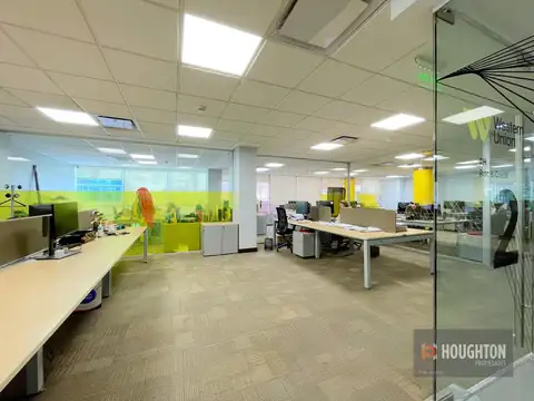 Oficina en Alquiler 472 m² – Barrio Norte / Tribunales – 4 Cocheras – Edificio Corporativo AAA