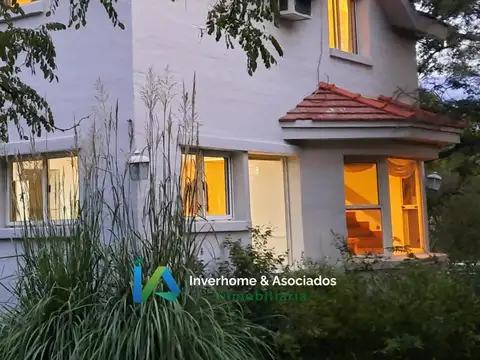 Casa en Venta con 7 cocheras