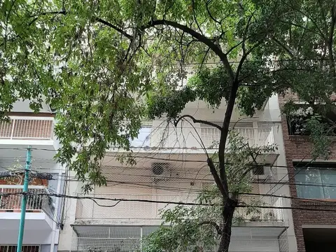 Arcos 2500, Piso 6