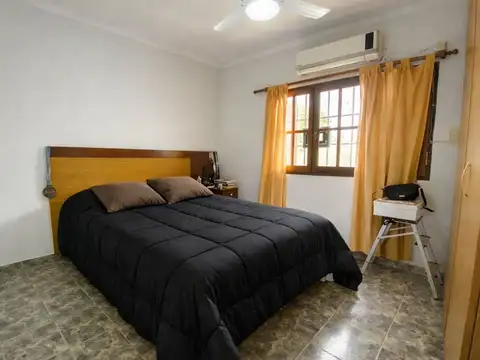 Depto Tipo Casa 4 ambientes con 1 baño