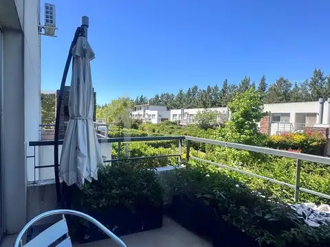 Dúplex en Venta 2 amb. balcón, y cochera en Senderos- Nordelta