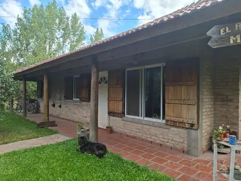 SDA.Venta. Casa  3 dorm, pileta, Ingenieros al 700, Parque Sakura. Exaltacion de la Cruz, APTA CREDITO