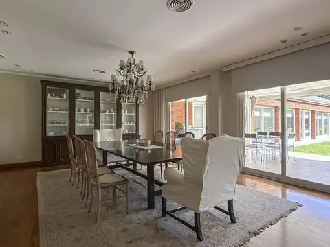 Casa en Alquiler en Pilar, USD 4.000