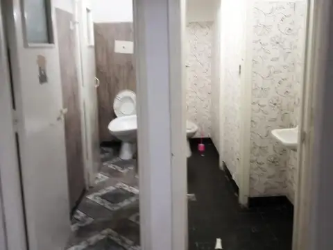 Local en Alquiler en Abasto, USD 700