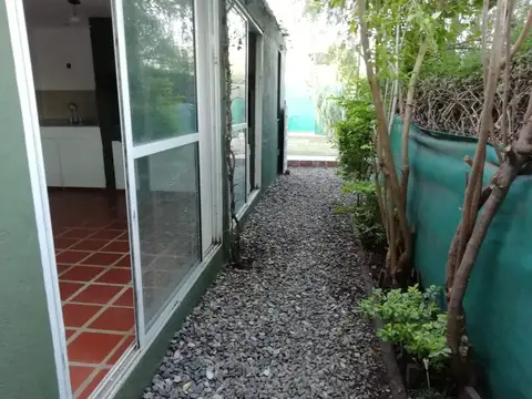 Depto Tipo Casa en Alquiler de 2 ambientes