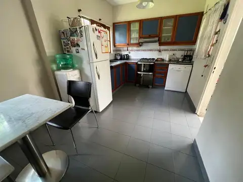 Depto Tipo Casa en Alquiler en Barrio San Pedro, USD 2.100