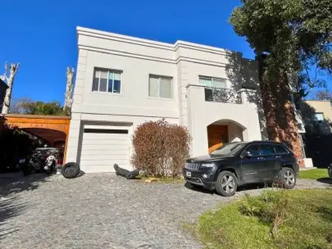 &quot;Encantadora casa en venta en las exclusivas Fincas de Iraola&quot;