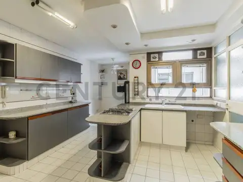Departamento 3 ambientes con 3 baños