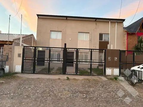 Venta Duplex 2 dorm. Illia al 400 Plottier.