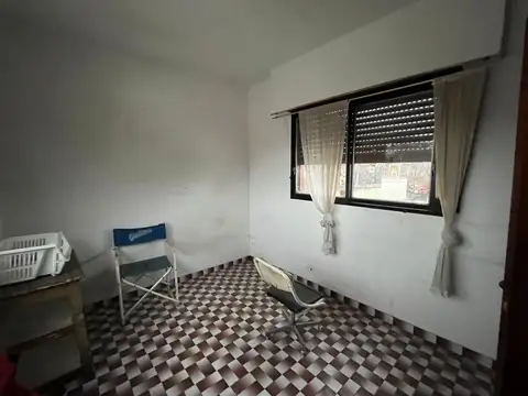 Depto Tipo Casa en Alquiler de 5 ambientes