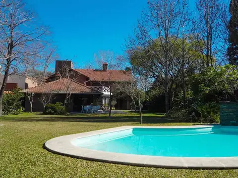 venta casa 5 dormitorios fisherton