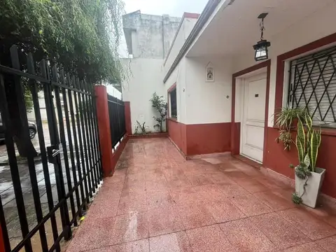 Casa en Venta en Ramos Mejía, USD 98.000