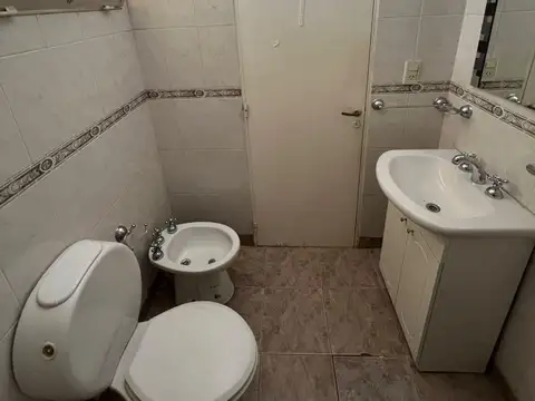 VENDO DUPLEX BARRIO RESIDENCIAL SAN CARLOS- 3 DORMITORIOS-
