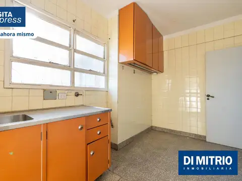 Departamento 4 ambientes con 3 baños