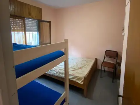 Casa 14 ambientes con 7 baños