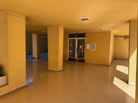 Hipólito Yrigoyen 800