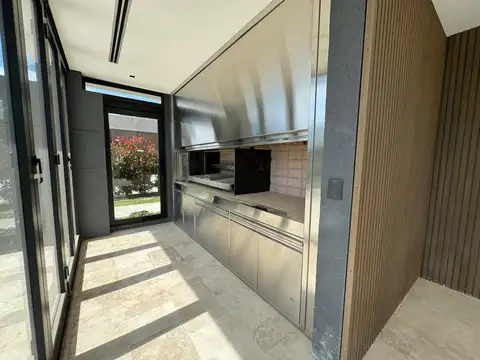 Casa en Barrio El Yacht Nordelta