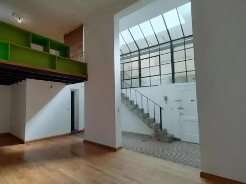 Depto Tipo Casa en Venta de 2 ambientes