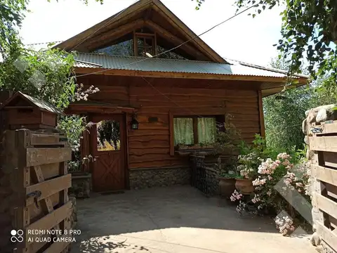 Venta casa 3 dormitorios - B.º Chapelco calle Los Álamos - San Martin de los Andes