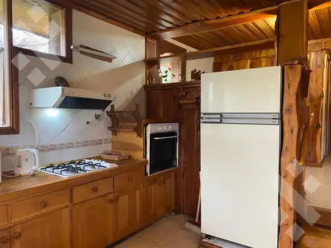 Venta casa 3 dormitorios - B.º Chapelco calle Los Álamos - San Martin de los Andes