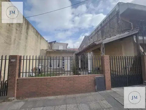 Casa c/Cochera Patio Quincho Parrilla