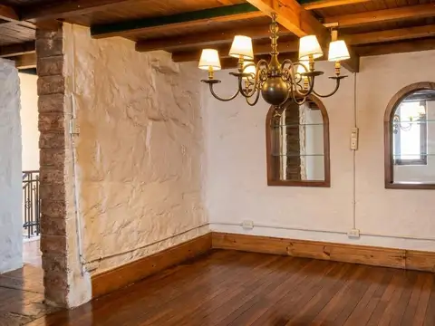 Venta PH  5 ambientes estilo colonial en San Telmo - Mexico 700, CABA