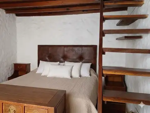 Depto Tipo Casa en Venta 60 años