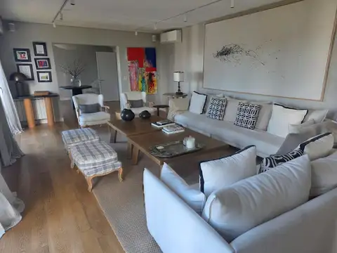 Departamento en Venta de 5 ambientes