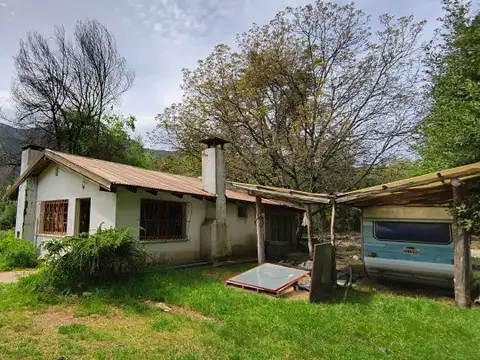 Casa 3 ambientes con 1 baño