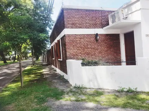 Casa en Alquiler de 3 dormitorios