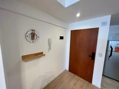 Sarmiento 4300, Piso 6