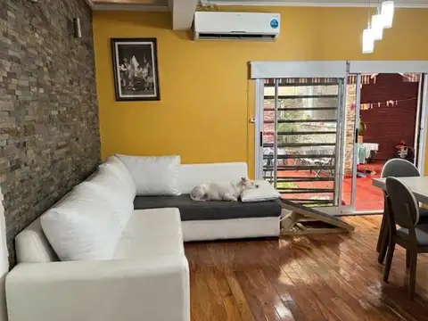 Casa 4 ambientes con 3 baños