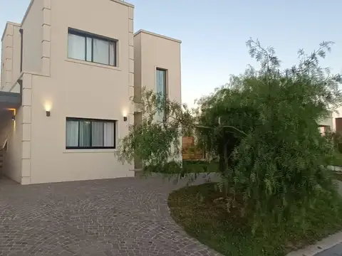 Almte. Guillermo Brown