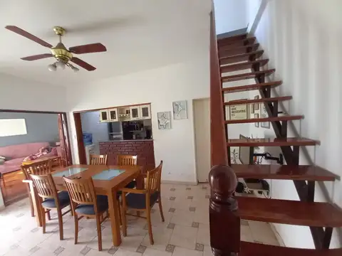Depto Tipo Casa en Venta de 4 ambientes