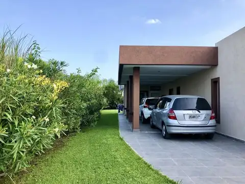 Casa en Venta en Santa Juana, USD 350.000