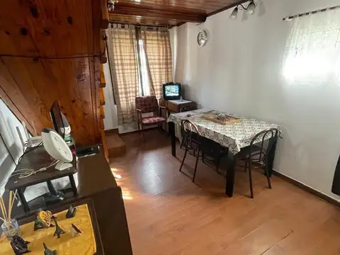 Depto Tipo Casa en Venta en Castelar, USD 51.900