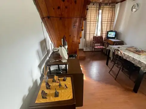 Depto Tipo Casa en Venta con 1 cocheras