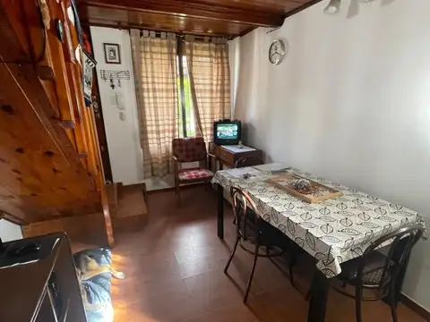 Depto Tipo Casa en Venta de 2 ambientes