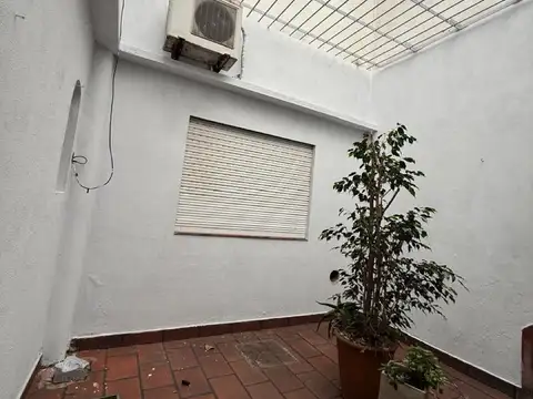 Depto Tipo Casa Monoambiente con 1 baño