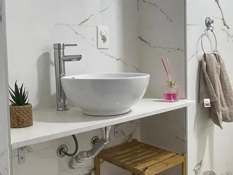 Venta apartamento un dormitorio con balcón Palermo