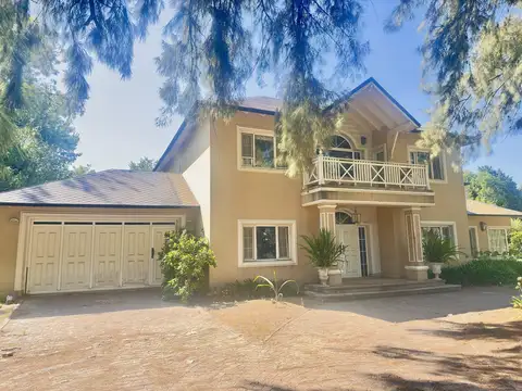 Venta casa country San Diego, lote central 1900m