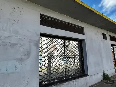 Local en Venta 60 años