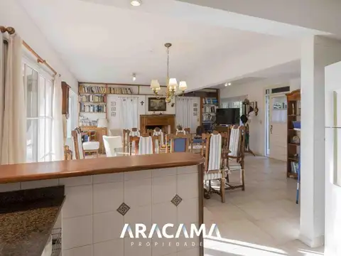 Casa en Alquiler en Countries y Barrios Cerrados en Esteban Echeverria, USD 1.800