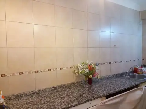 Depto Tipo Casa en Venta de 6 ambientes