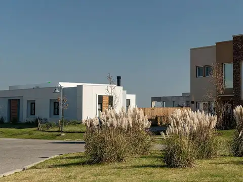 Terreno en Venta 20  mts Frente