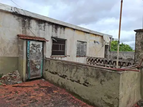 Depto Tipo Casa en Venta 45 años