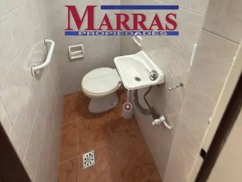 Depto Tipo Casa en Venta con 2 cocheras