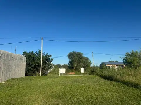 Terreno en Venta 48  mts Fondo