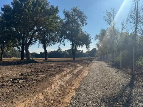 Terreno en Venta en Loma Verde, USD 6.200